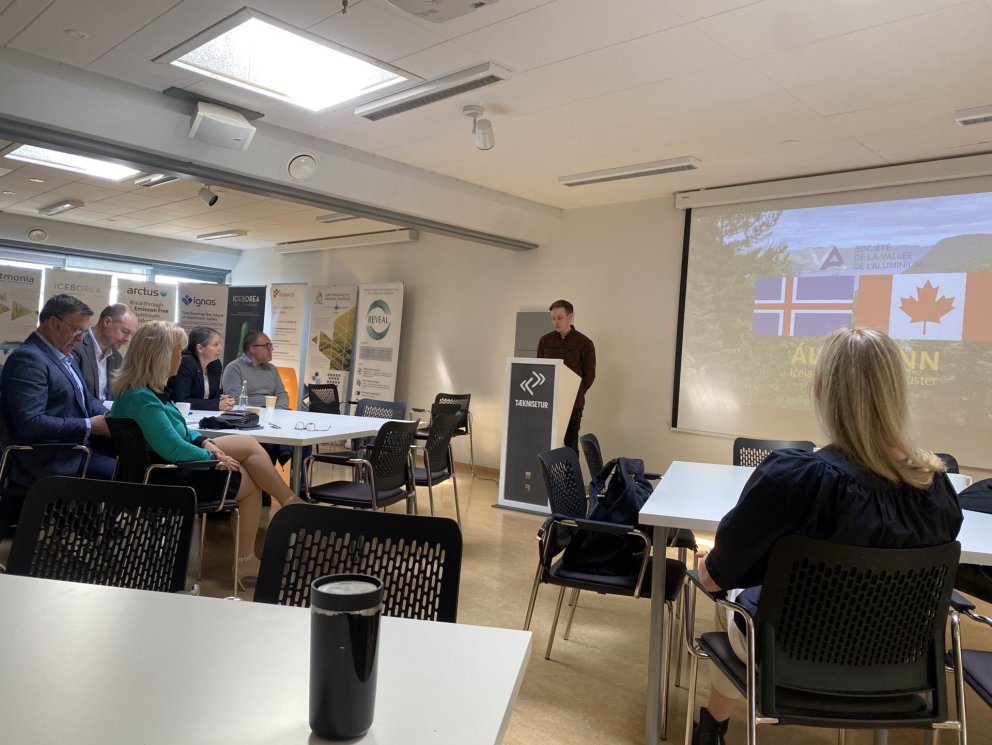 Upphitun Kanadaferðar Álklasans