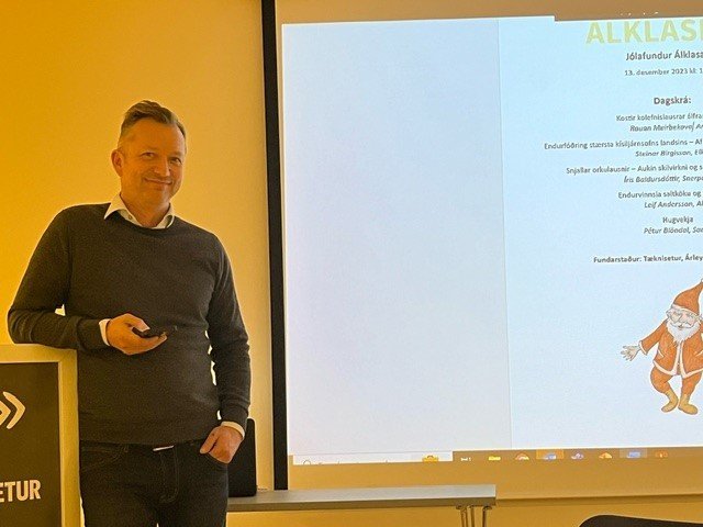 Pétur Blöndal heldur ljóðræna hugvekju.