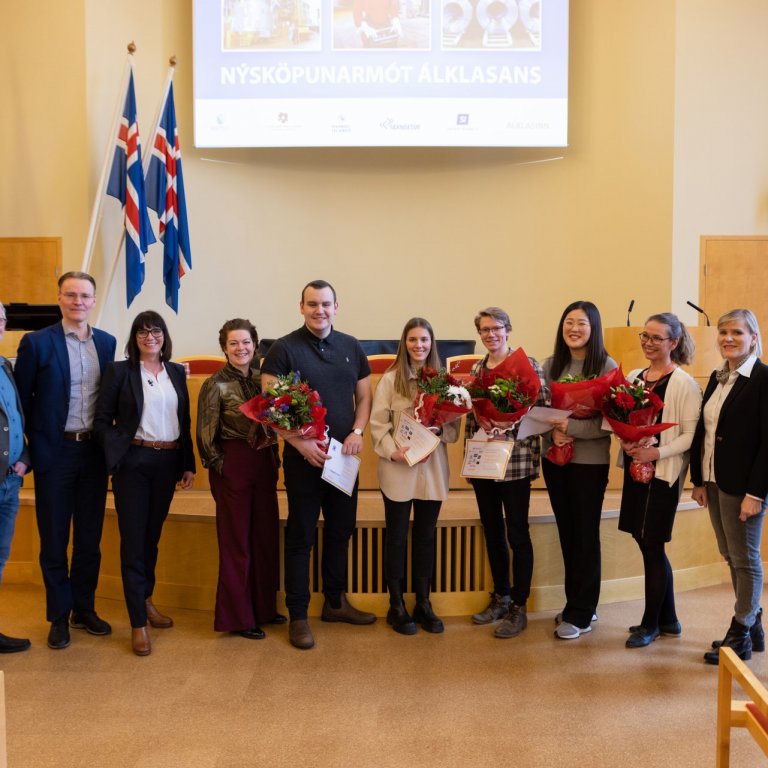 Handhafar hvatingarviðurkenninga og fulltrúar stuðningsaðila