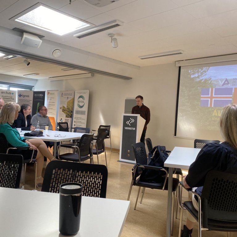 Upphitun Kanadaferðar Álklasans