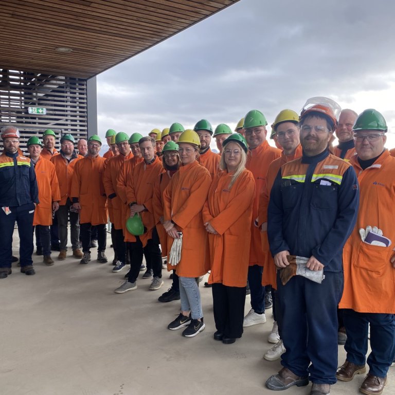 Hópmynd í Fjarðaáli